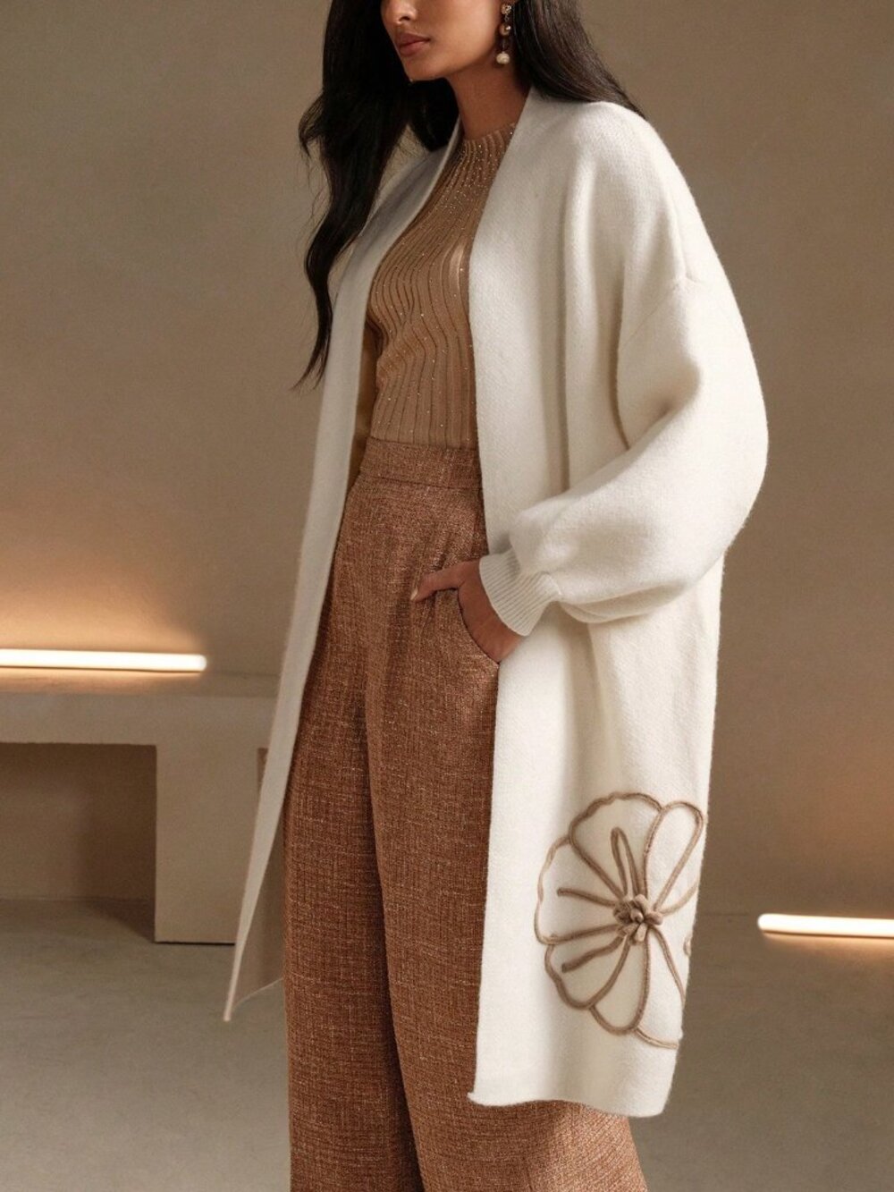 Apricot Casual Women's French Elegant Floral Pattern Mid-Length Cardigan - Picture 3 of 7